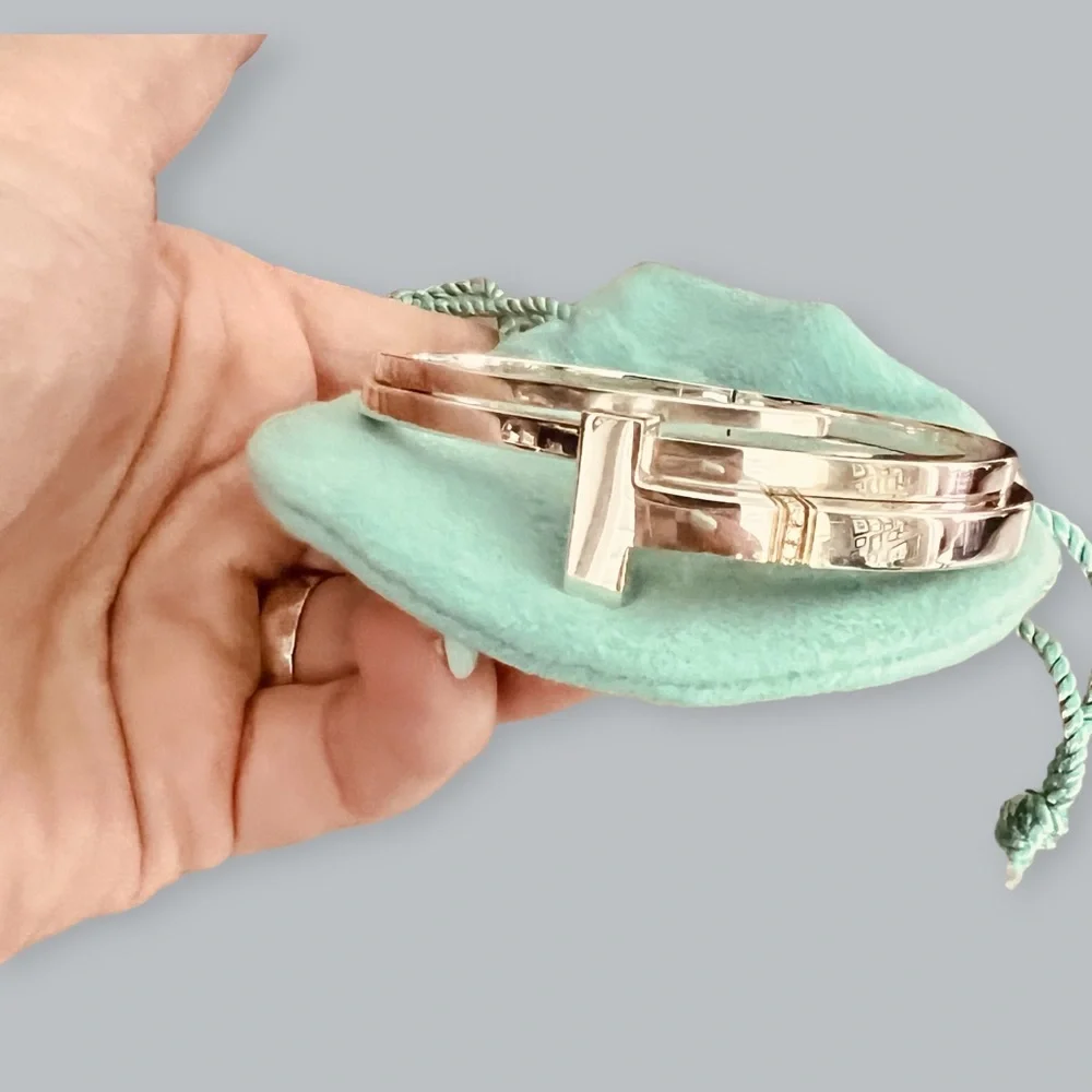 *SOLD* Authentic Tiffany & Co Diamond Square Wrap Bracelet SIZE MEDIUM - Picture 9 of 14